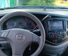 Продам Mazda MPV 3.0 на бензине