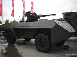 «Зубило» новая беспилотная бронированная машина появилась в зоне СВО на Украине
